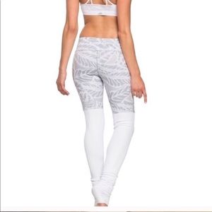 NWT White Alo Pants